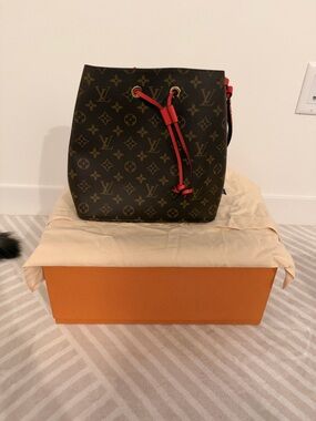 Louis Vuitton NeoNoe MM Monogram Canvas Red Drawstring Bucket Bag
